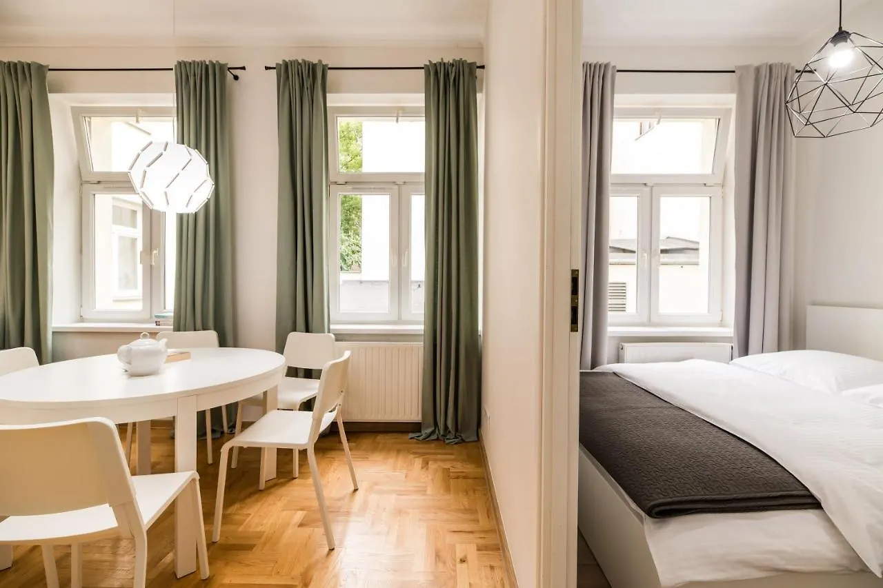 Native Apartments Czysta 5 Krakow Poland